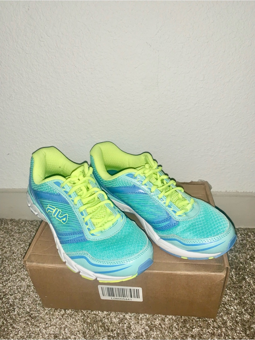 FILA Women's Teal & Lime Athletic Running Shoes